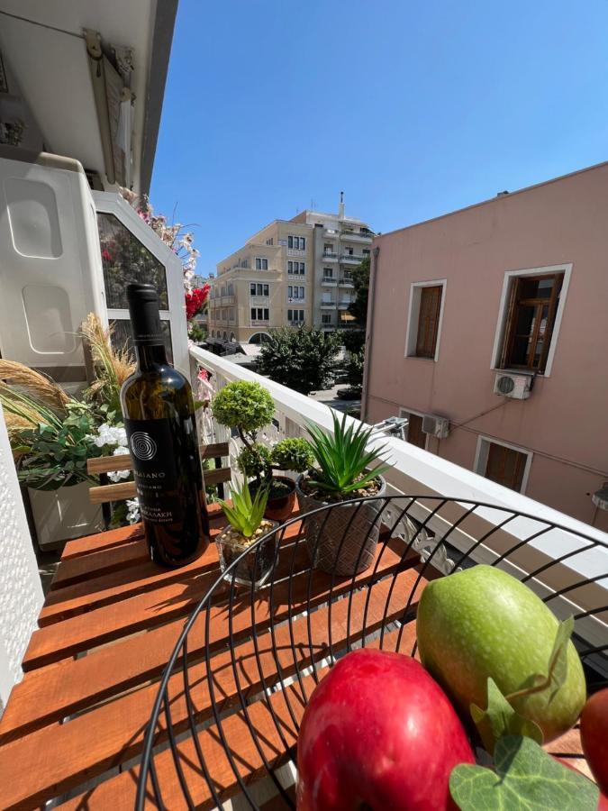 Supreme Malibu Suite Александроуполис Экстерьер фото